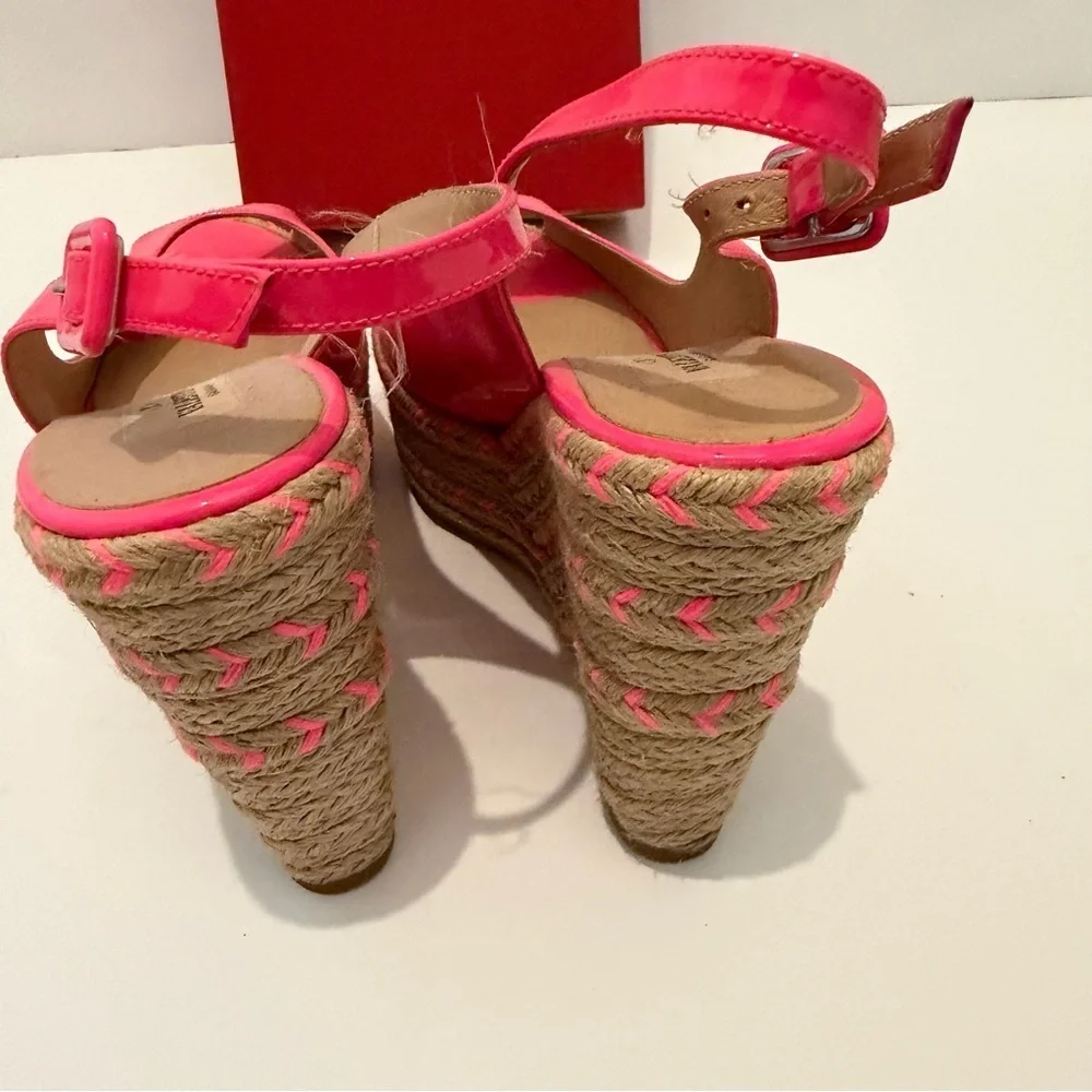 Valentino Garavani Pink Patent Leather Espadrille Wedges Fits Like 6.5